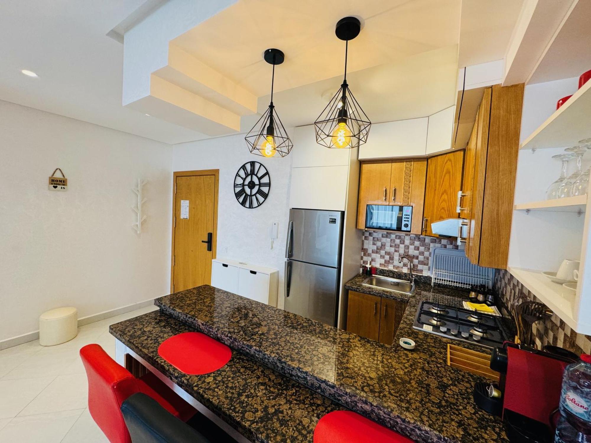 Modern Apartment In The Heart Of Tangeri Esterno foto